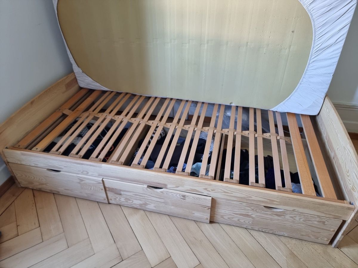 Letti: Bett inkl. Schubladen + Lattenrost – Usato da Zürich venduto da kat_7khv 1