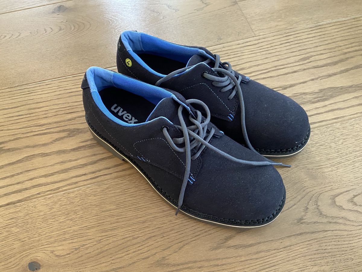 Uvex Chaussures hommes: Sicherheitsschuhe Gr.42 – Neuf (Voir description) à Oberuzwil par Ivan_Zamorano