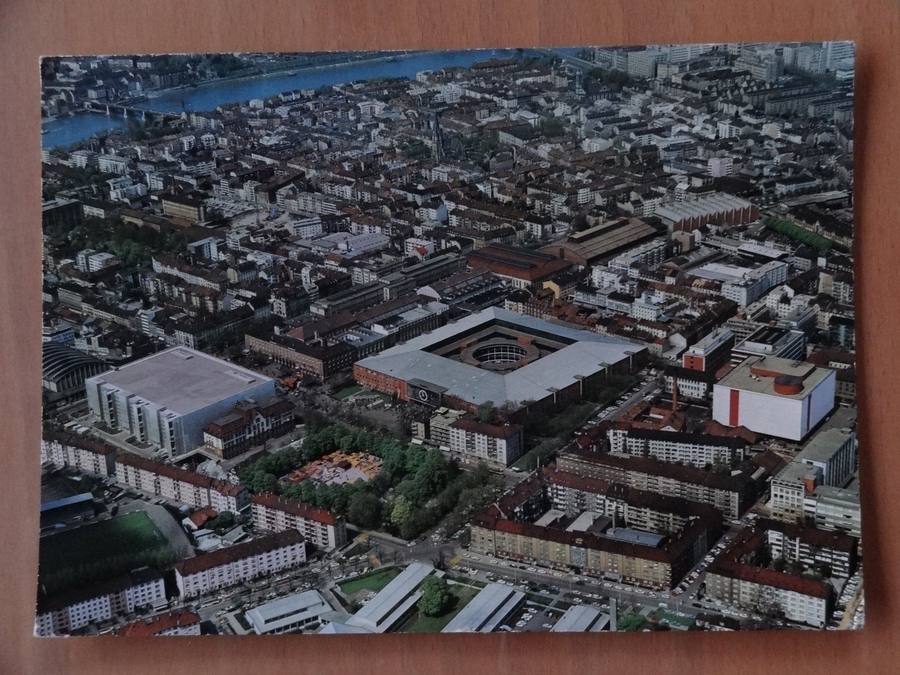 Cartes postales: Bâle - Schweizer Mustermesse – D'occasion à St Léonard par Riglin