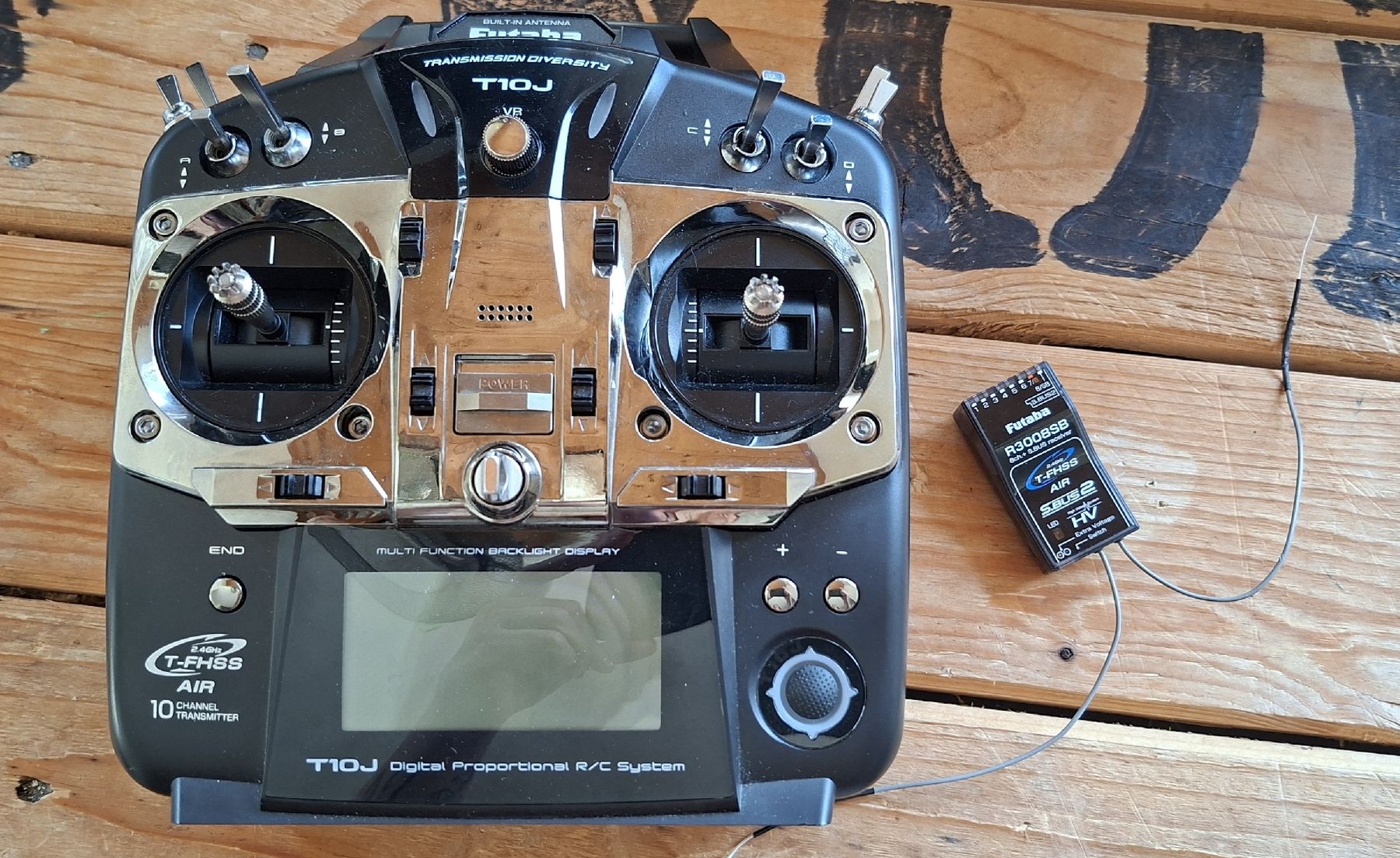 Futaba Telecomando: Futaba T10j + R3008sb – Usato da Wangen an der Aare venduto da Ricardo_RuDa