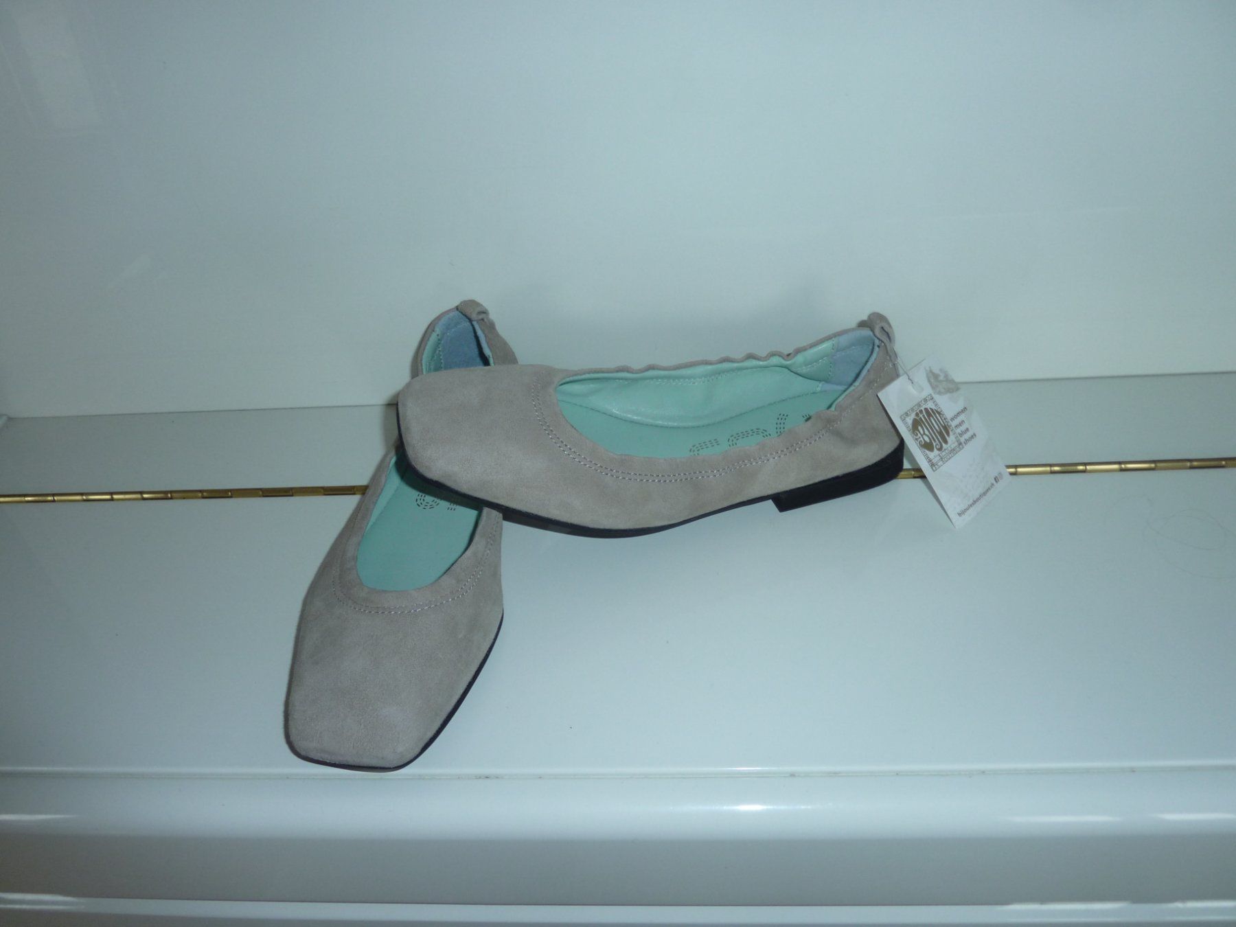 Mjus Scarpe da donna: Mjus Leder Ballerinas Gr. 37 – Nuovo e nell'imballaggio originale da Melchnau venduto da BarbaraD01 1