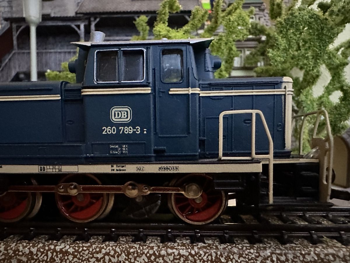 Märklin Modellini di ferrovie: Märklin 3141 DB BR 260 – Usato da Lupsingen venduto da New-Haven 1