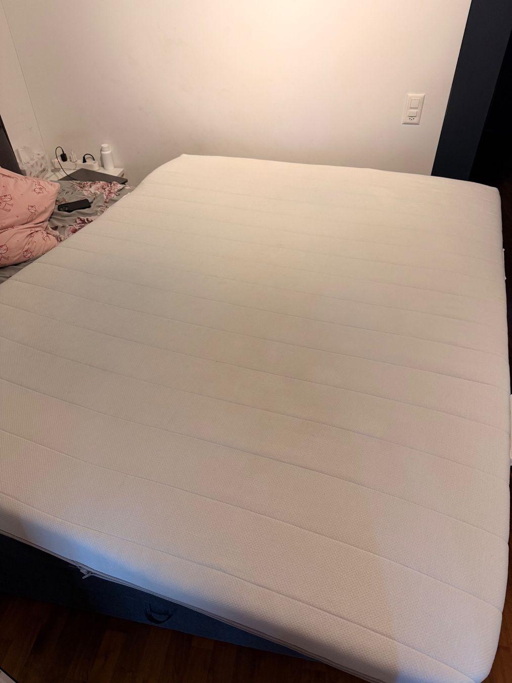 Ikea Materassi: Mattress white okay condition 160x200 cm – Usato da Zürich venduto da kei_cff8 1