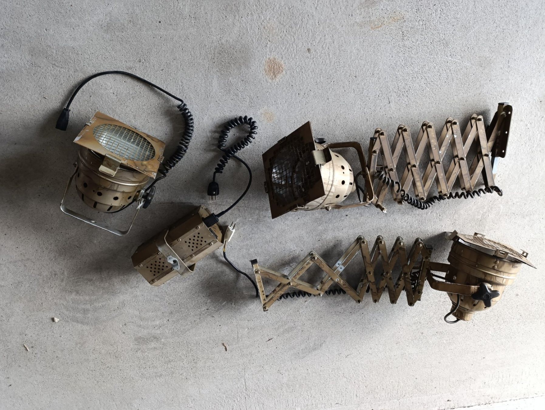 Lampade: Lampes - Projecteurs Vintage – Usato da Avry-sur-Matran venduto da dav_nm5p