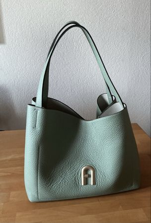 Furla Tasche Leder guter Zustand .