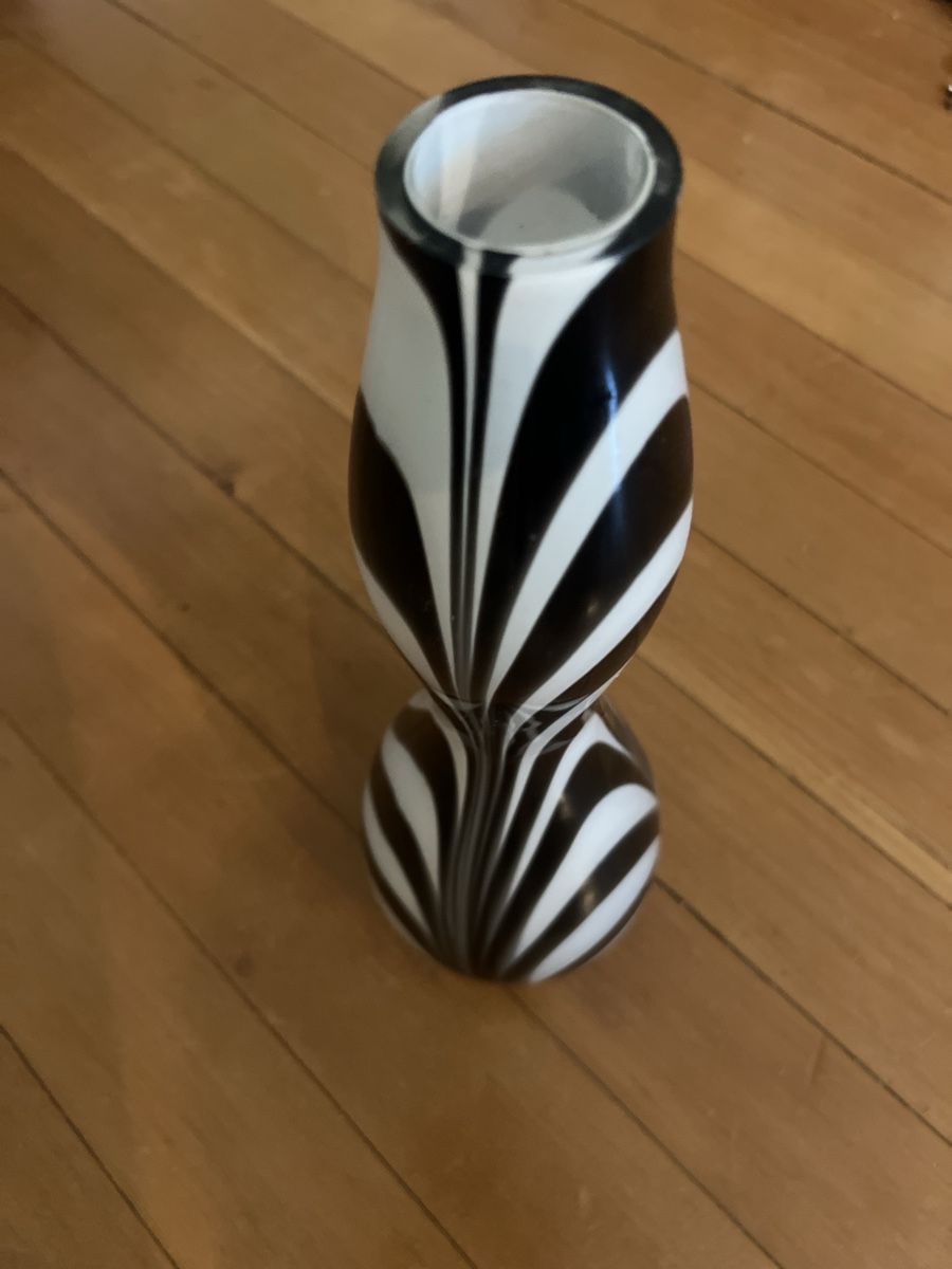 Murano Vase & Récipients: Schwarz-weiss Murano Vase  – D'occasion à Bern par reisetina 1