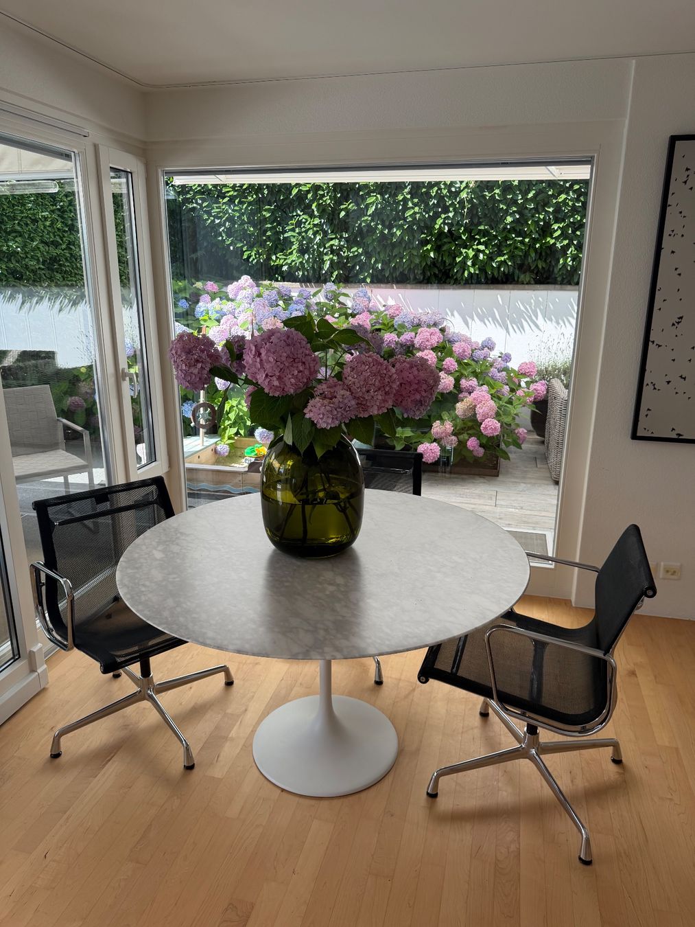 Tables: Tulip Dining Table – D'occasion à Langnau am Albis par oui_wzr8 2