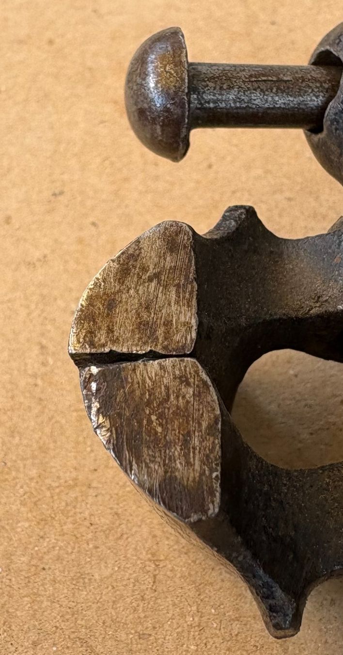 Tous les outils: VINTAGE TISCHSCHRAUBSTOCK – D'occasion à Ostermundigen par wini63 6