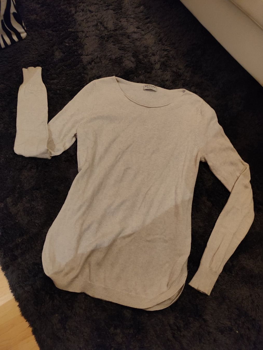 Maglioni & Felpe: Kuschelweicher Pullover mit Cashmere Gr. 38 – Usato da Seon venduto da Mandes1