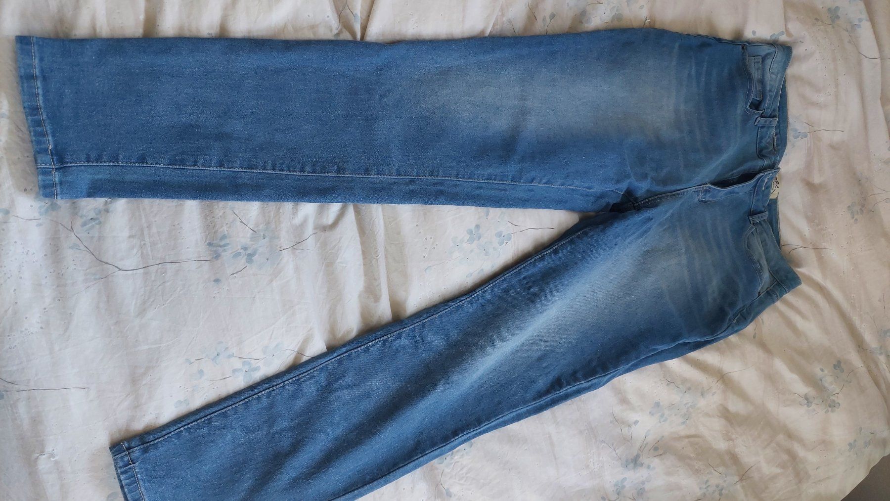 Jeans: Jeans, 42 – Gebraucht aus Adliswil von Boncoinsuisse