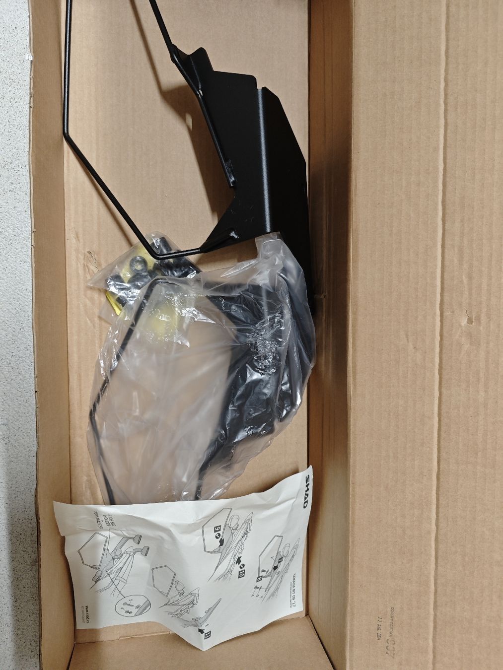 Yamaha Topcase: SHAD Seitentaschenhalter Yamaha MT09 – Nuovo (secondo la descrizione) da Lufingen venduto da Hugoduarte