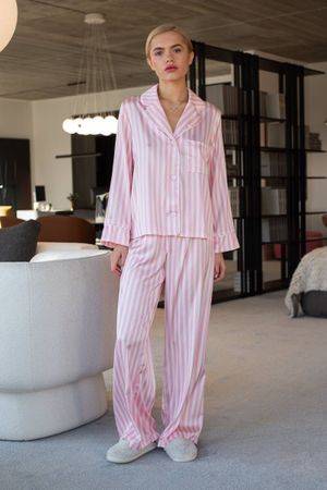 Rosa gestreifter Seiden Pyjama, neuwertig, Grösse m-l