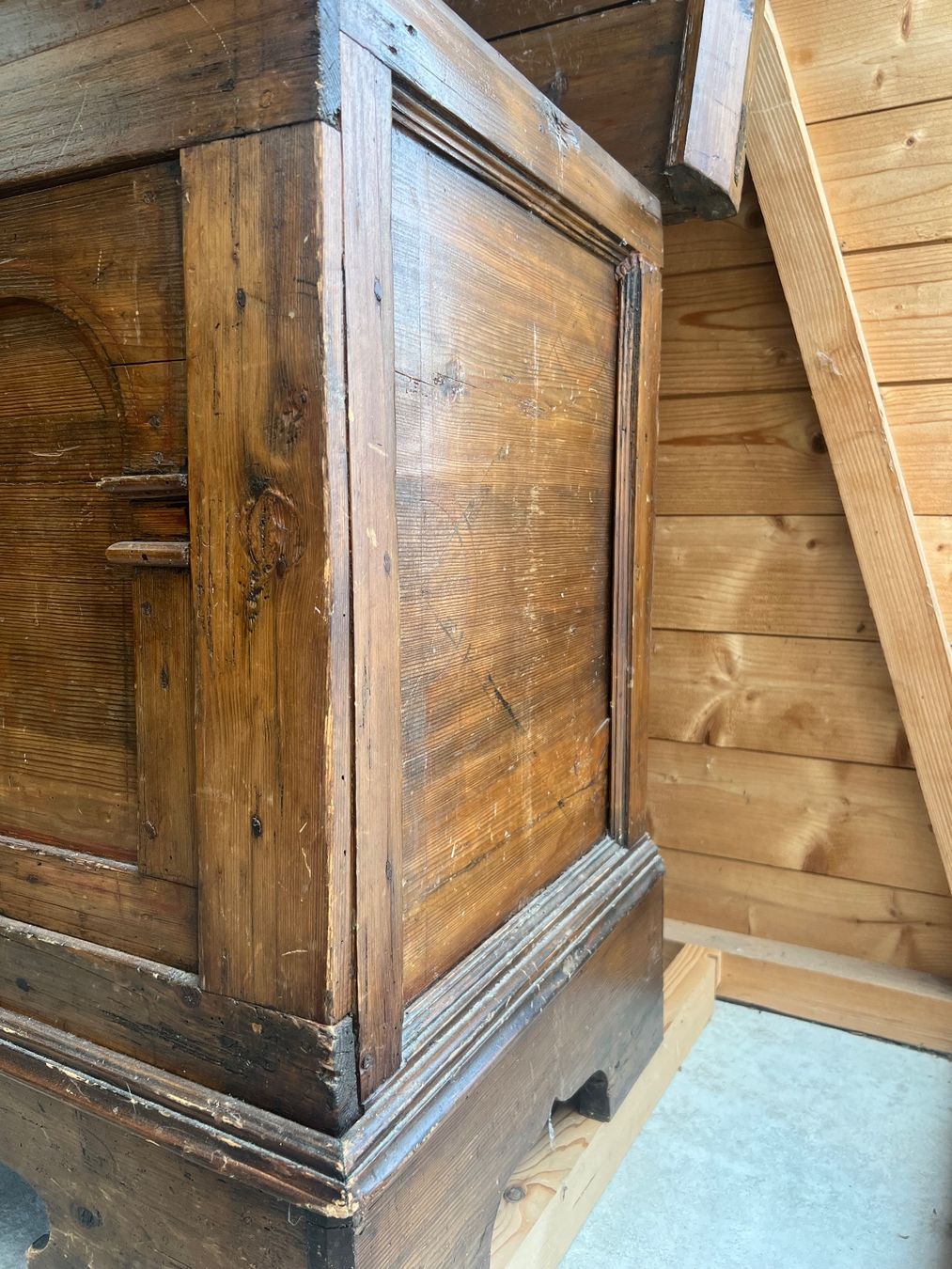 Truhen: Holztruhe – Gebraucht aus Rickenbach LU von Spalierelger 2