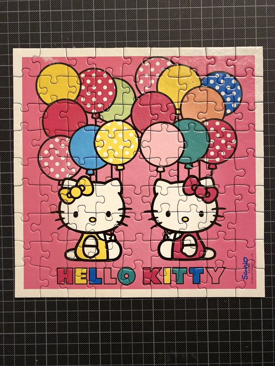 Puzzle: 4 HELLO KITTY Puzzle, SANRIO im Koffer – Usato da Niederbüren venduto da funkel06 2