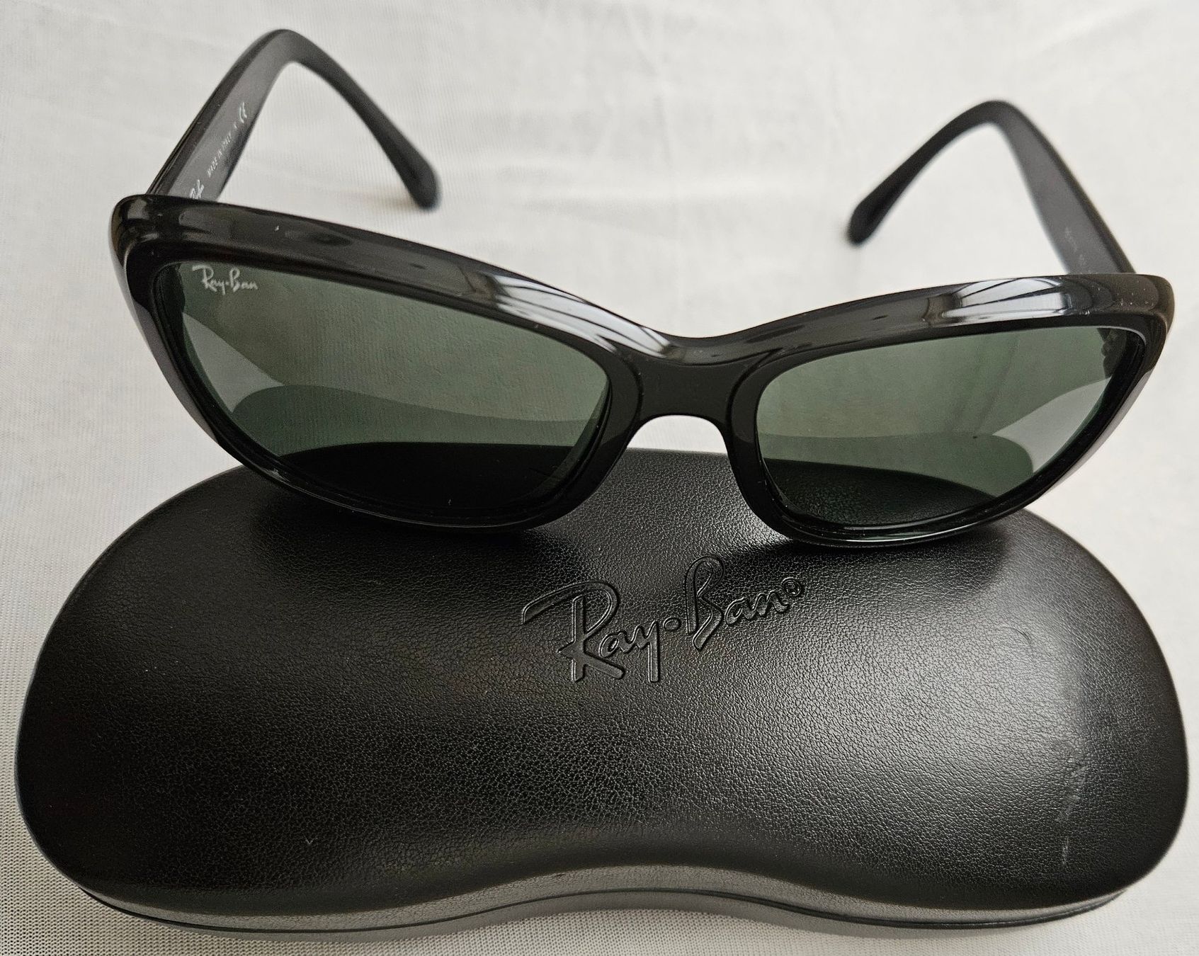 Ray-Ban Occhiali & Lenti: Sunglases Ray-Ban RB4174 601 – Usato da Biel/Bienne venduto da ypslilon 3