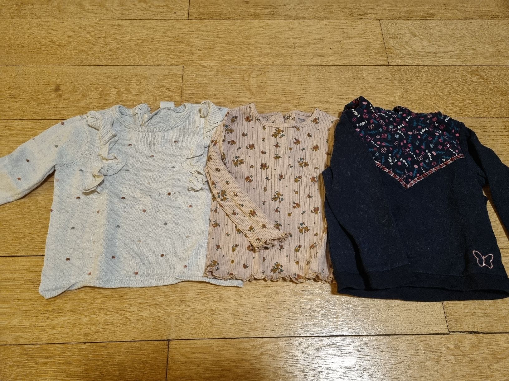 Lotti & Set di vestiti: Schönes Mädchen-Kleiderpaket Gr. 74 – Usato da Chur venduto da urs_x8x8 3