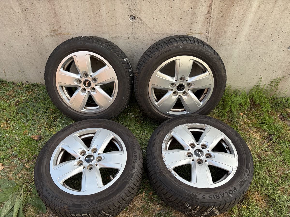 Mini Pneus & Roues: Mini Räder mit 205/55R16H – D'occasion à Wettingen par Nici1932