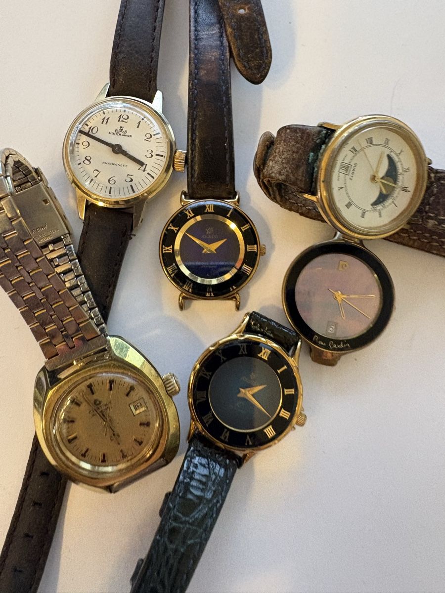 Orologi: Damen Uhren 6 Stuck  – Usato da Murten venduto da Tzaugg 2