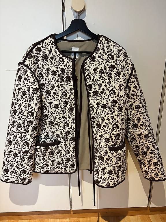 Jacken: quilted jacket – Gebraucht aus Schaffhausen von mer_tnb7