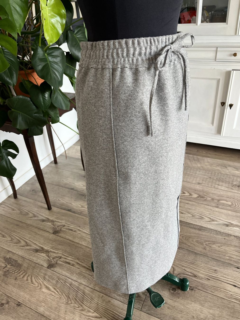 Zara Gonne: Jupe d'hiver ZARA – Usato da Seiry venduto da van_n79x 1