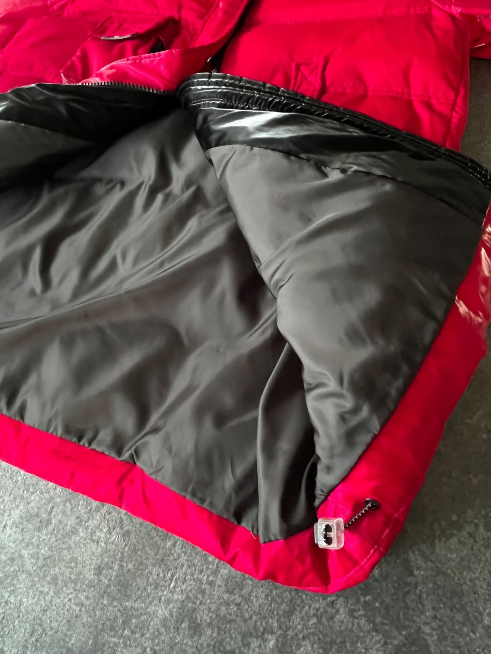 Giacche: H/UGGED/U Damen Daunenjacke - Größe L – Usato da Kilchberg ZH venduto da Simlife 5