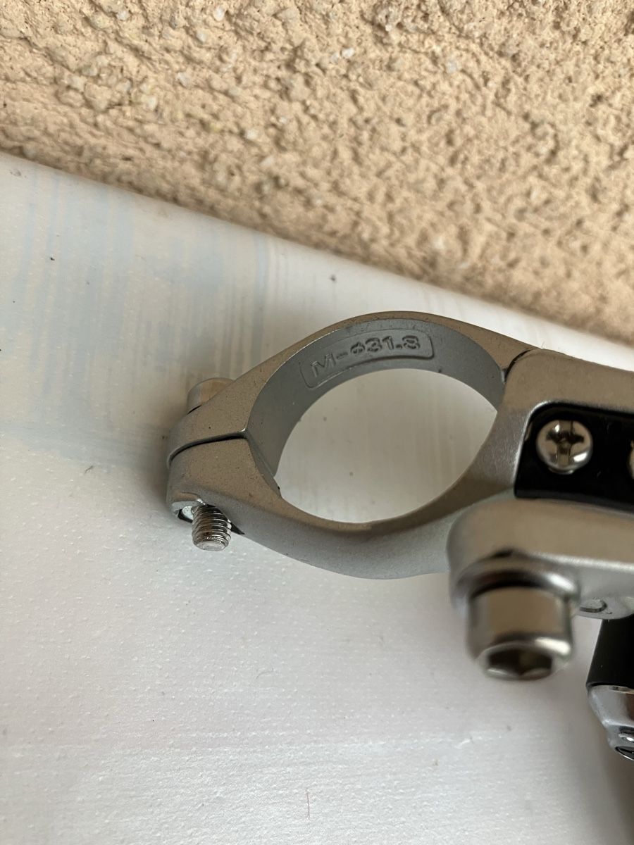 Shimano Pezzi di ricambio: NOS Shimano Deore XT FD-M751 Umwerfer – Nuovo (secondo la descrizione) da Trimbach venduto da cendira 4