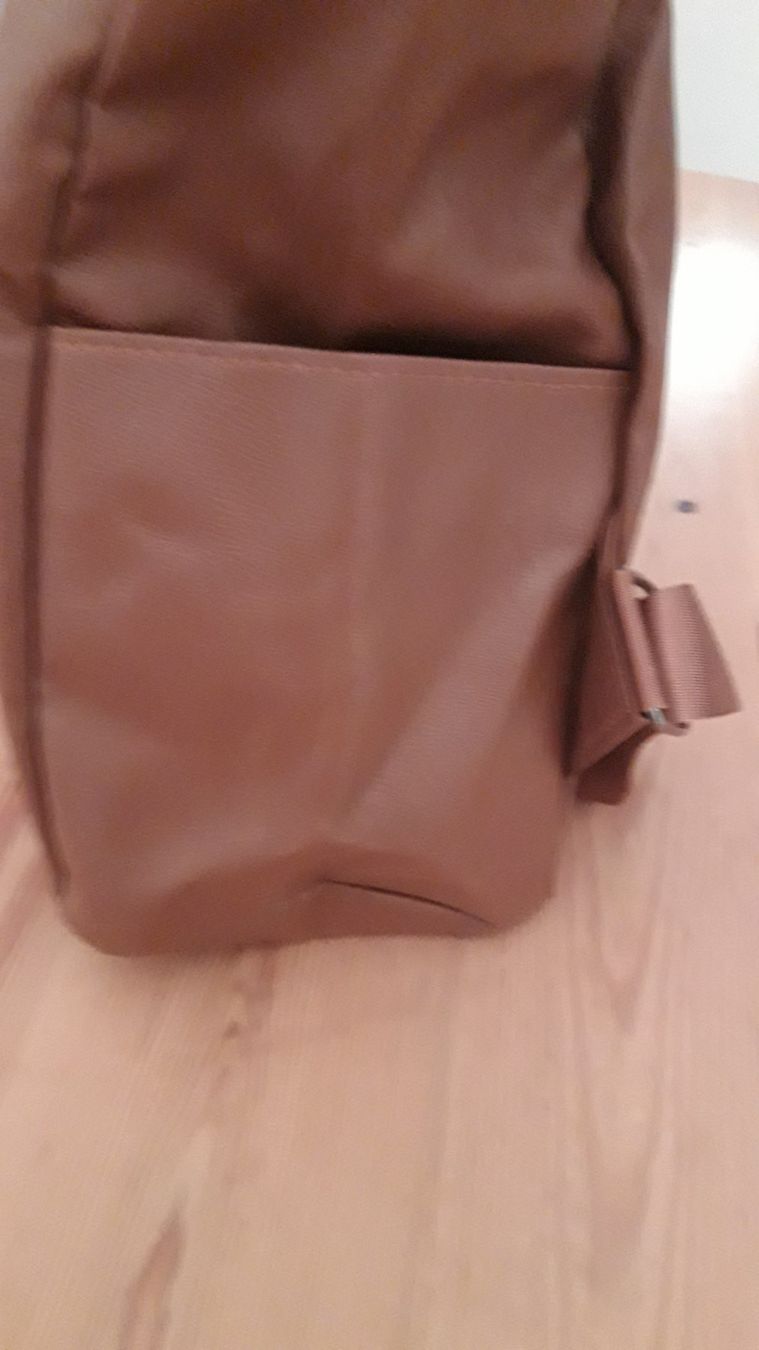 Rucksäcke: Sac à dos simili cuir spacieux et pratique – Neu (gemäss Beschreibung) aus Neuchâtel von marevecor 2