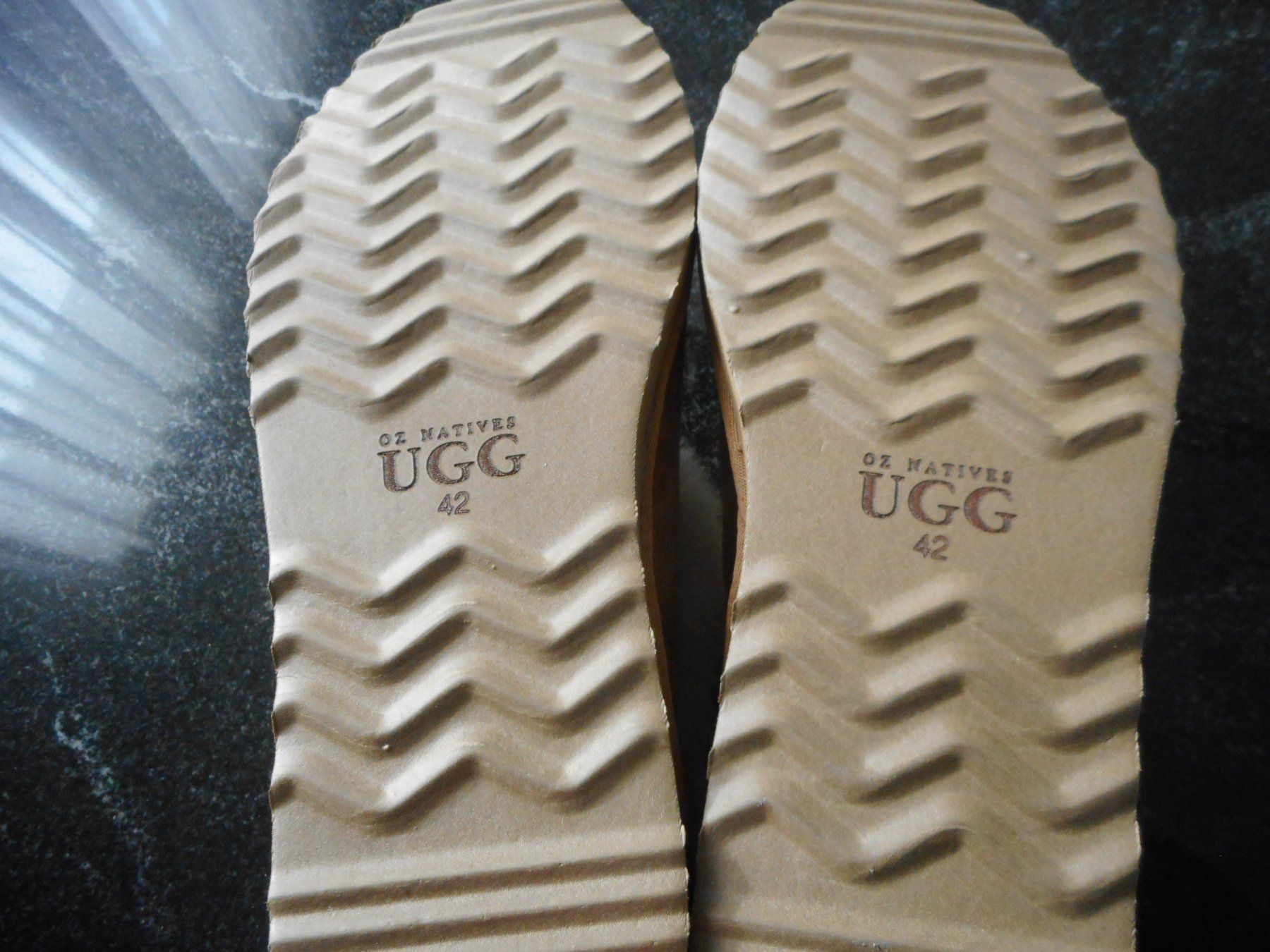 Ugg Scarpe da donna: UGG Schuhe Gr. 41  gefüttert – Nuovo e nell'imballaggio originale da Rotkreuz venduto da hupfu69 3