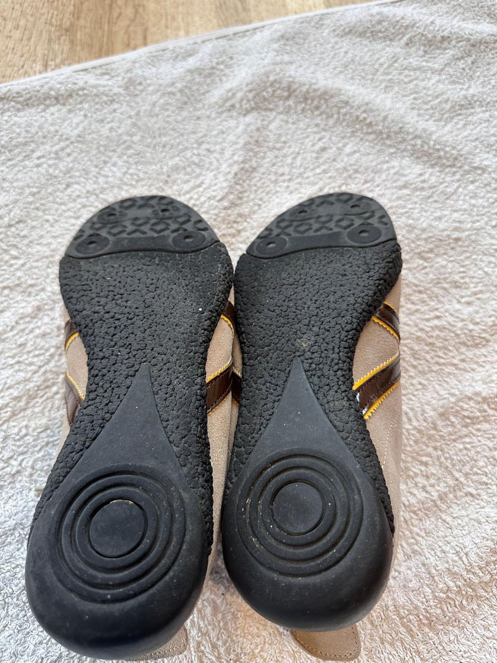 Scarpe da donna: Baskets – Nuovo (secondo la descrizione) da Courtaman venduto da Jardin1 2