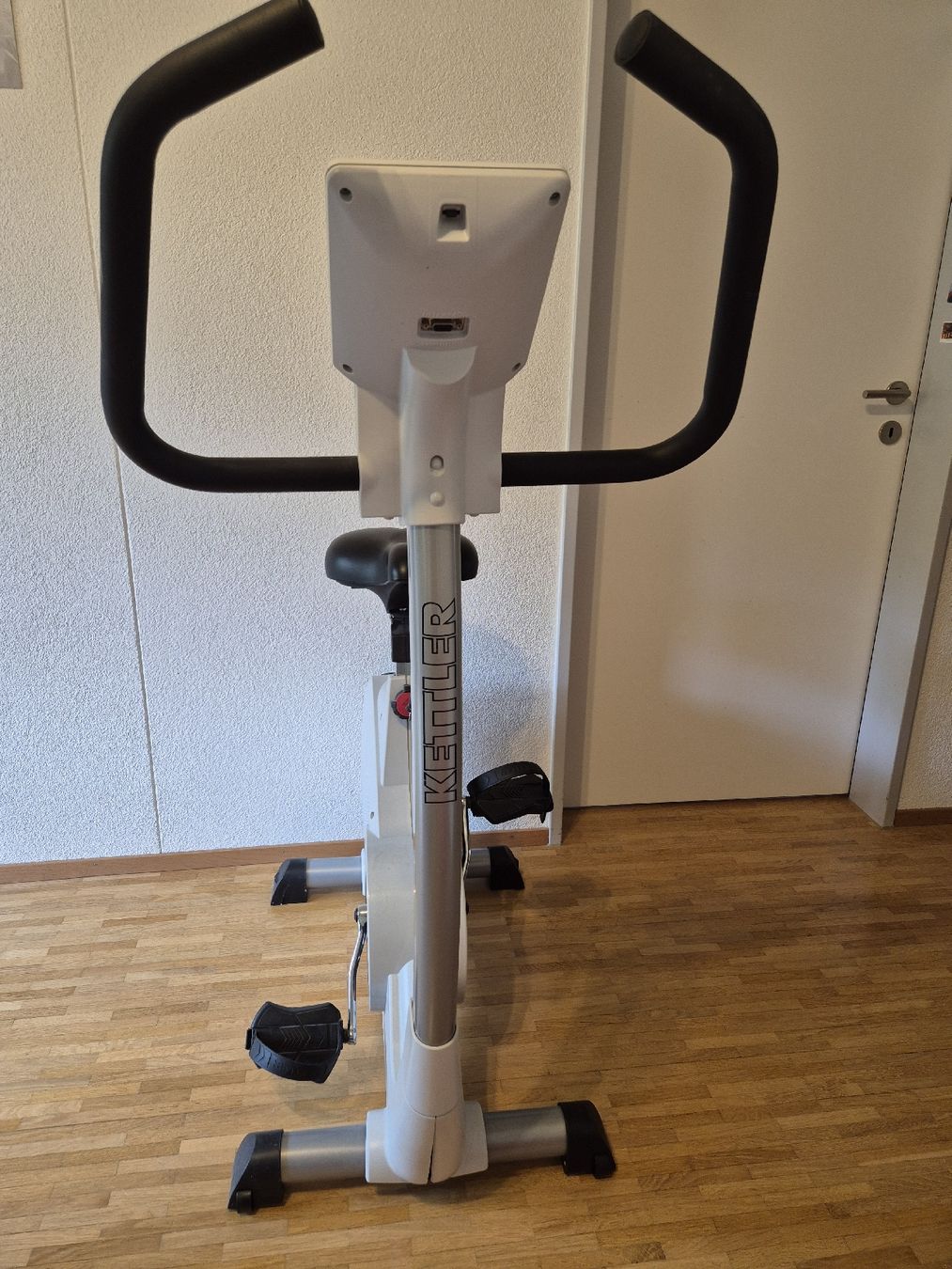 Kettler Vélos d'appartement: Kettler Ergometer EX3 – D'occasion à Zürich par tim_75wh 3
