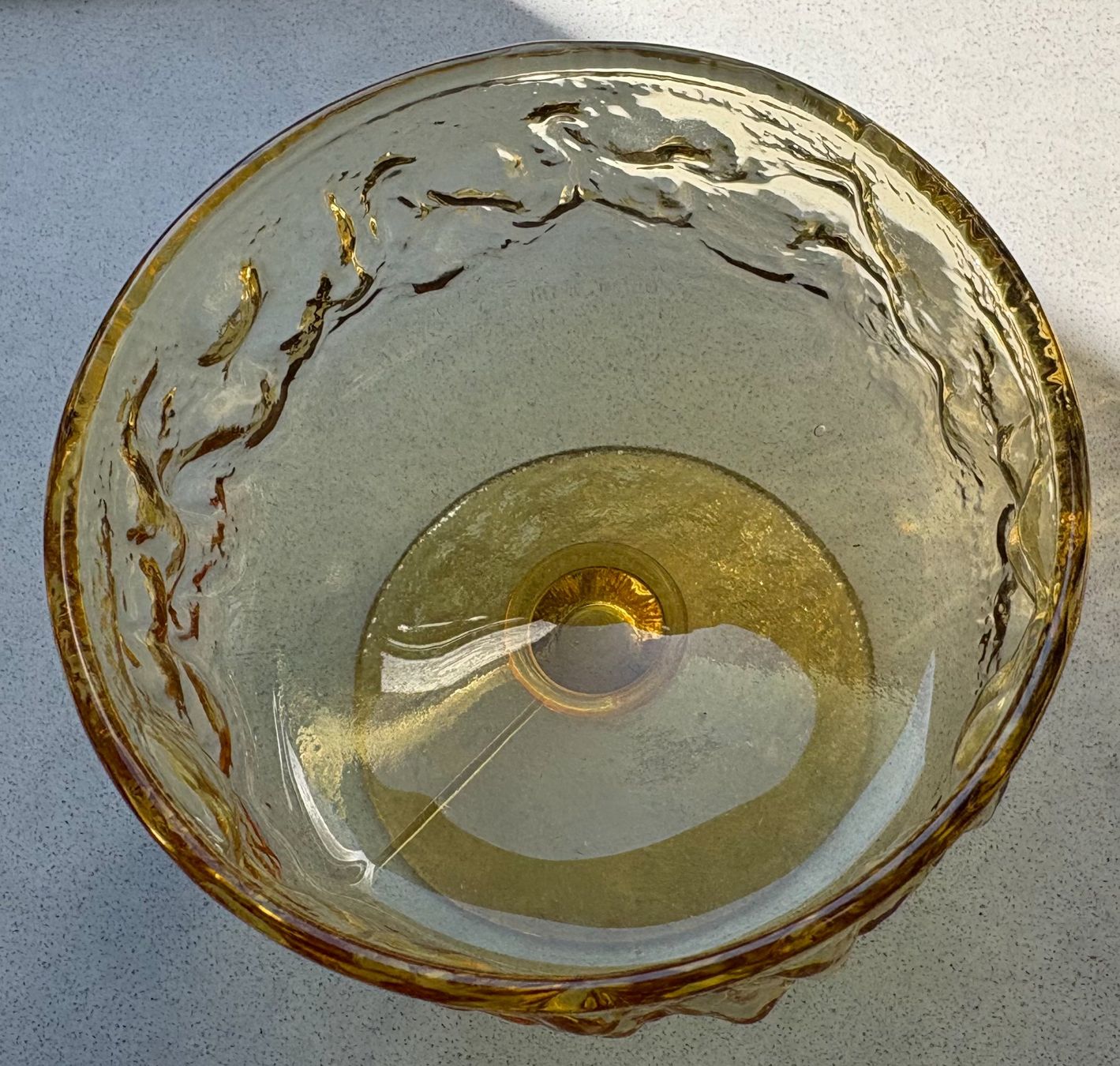 Gläser: 6 Dessertkelche Glas bernsteinfarben strukturierte Oberfl... – Gebraucht aus Regensdorf von Nessi1974 6