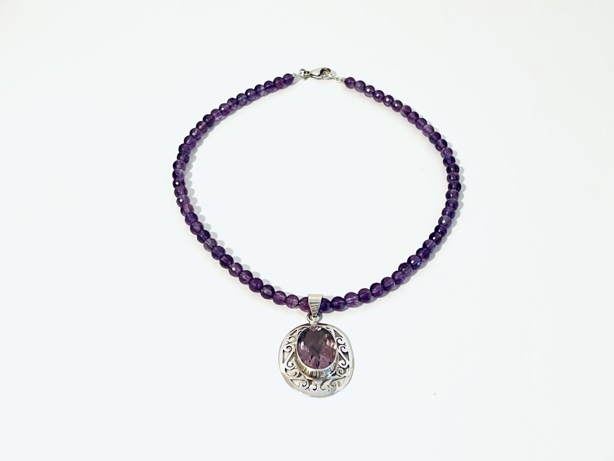 Catenine: Amethyst Pendant Necklace - Sterling Silver – Nuovo e nell'imballaggio originale da Rüschlikon venduto da ThereseJewelryDesign 2