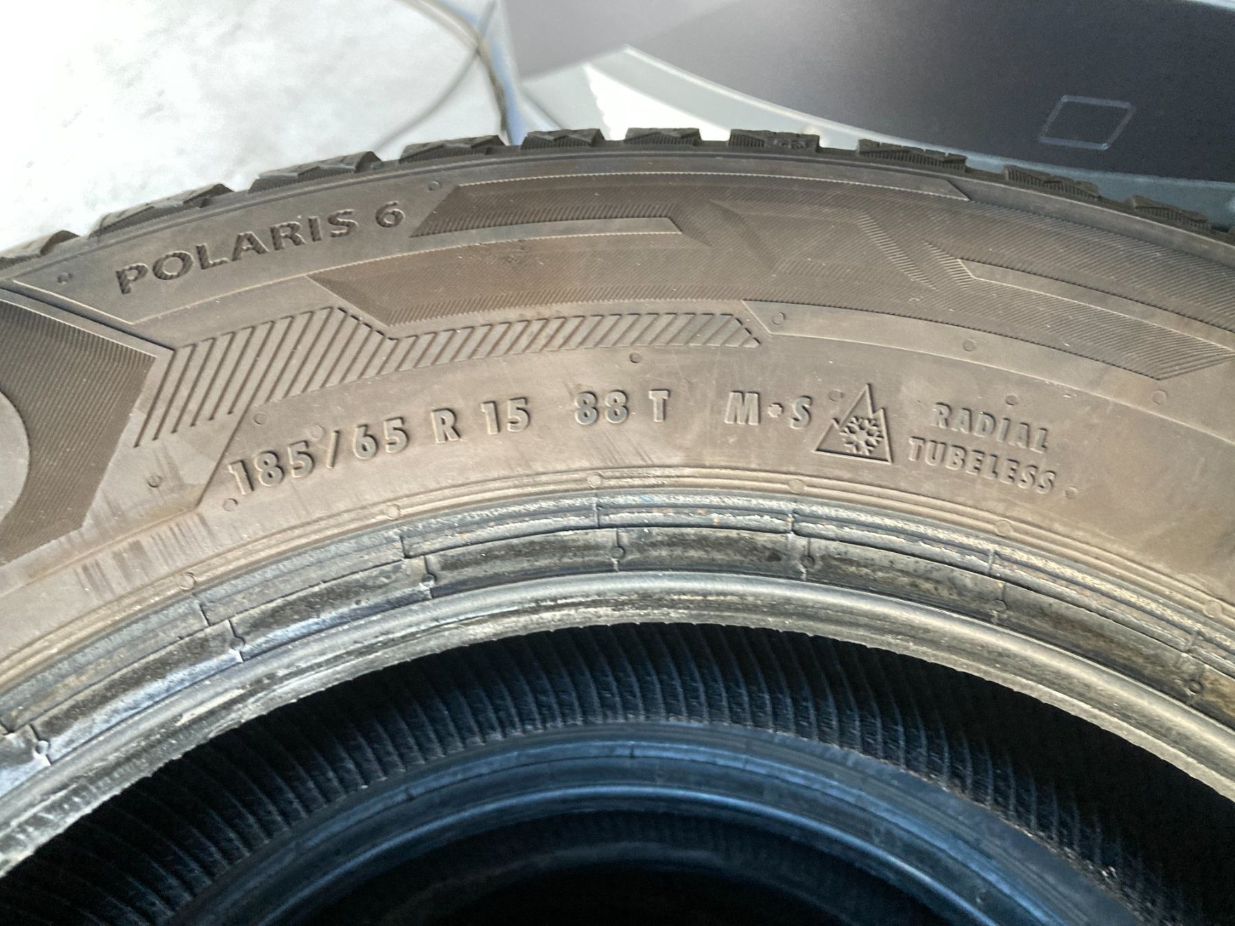 Pneumatici & Ruote complete: 185/65R15 Winterpneu – Usato da Cham venduto da WB2223 3