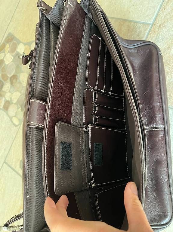 Gianfranco Ferre Taschen: Porte-documents et sac pour ordinateur  Gianfranco Ferré – Gebraucht aus Les Mosses von Giadigia 3
