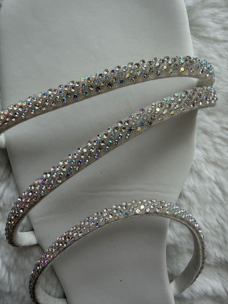 Chaussures femmes: Pantoletten, flach weiss – D'occasion à Villmergen par mel_5ywd 3