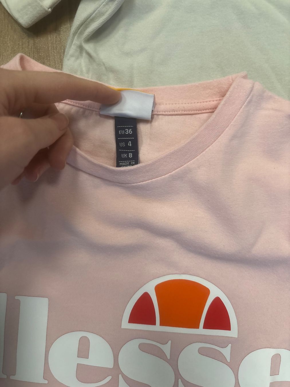 T-shirt: cooles T- Shirt Set - Ellesse - Gr. S – Usato da Brügg BE venduto da rutschimedizin 2