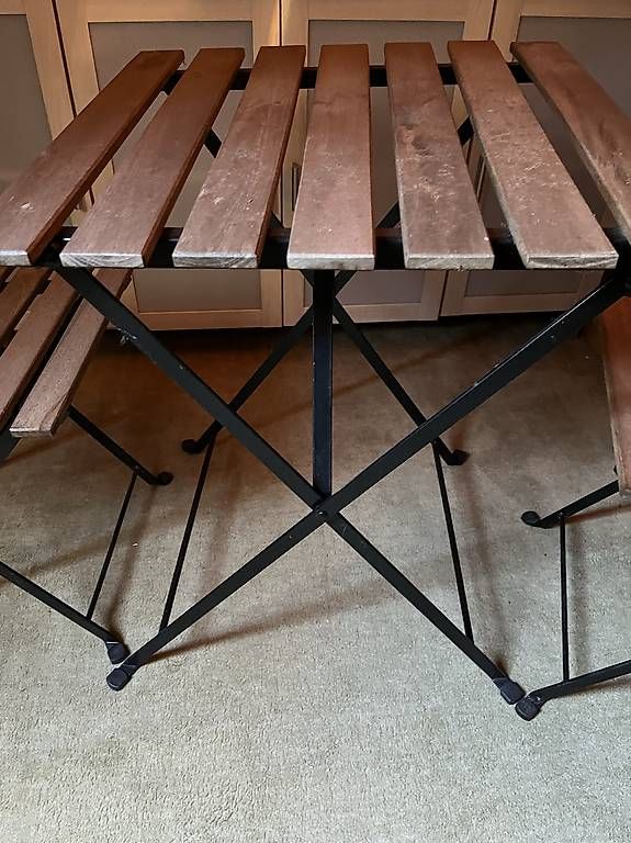 Tische: 1 table avec 2 chaises IKEA  – Gebraucht aus Blonay von rou_vr7k 2