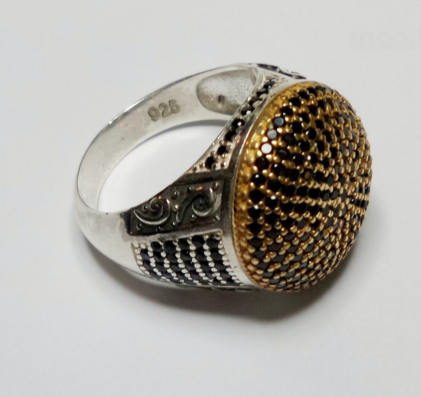 Anelli: Fingerring mit schwarzen Diamanten Grösse 65 – Nuovo (secondo la descrizione) da Zürich venduto da ben_mn5h