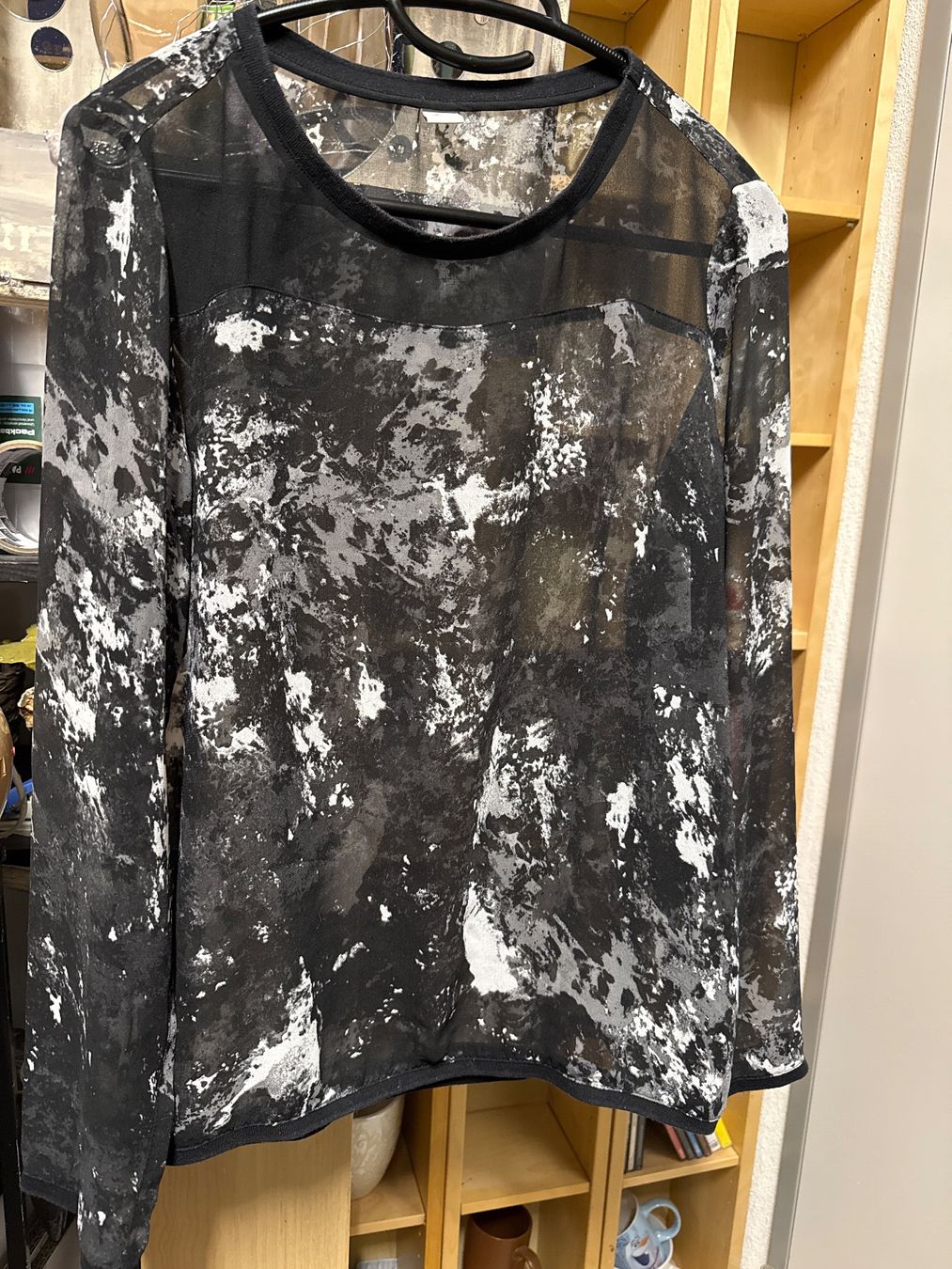 S.Oliver Maglioni & Felpe: S.Oliver Damen Tüll Pulli, durchsichtig Grösse 40 – Usato da Amriswil venduto da used2use