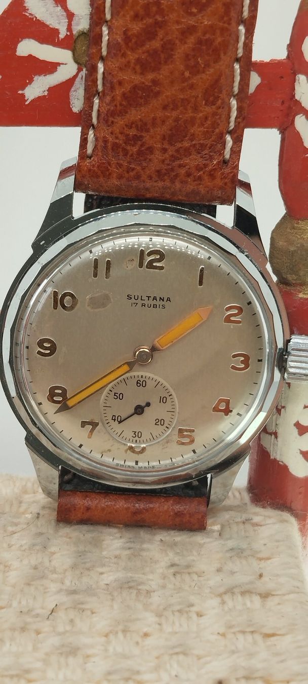 Orologi: Montre récupération sultana – Usato da La Chaux-de-Fonds venduto da jac_9llg