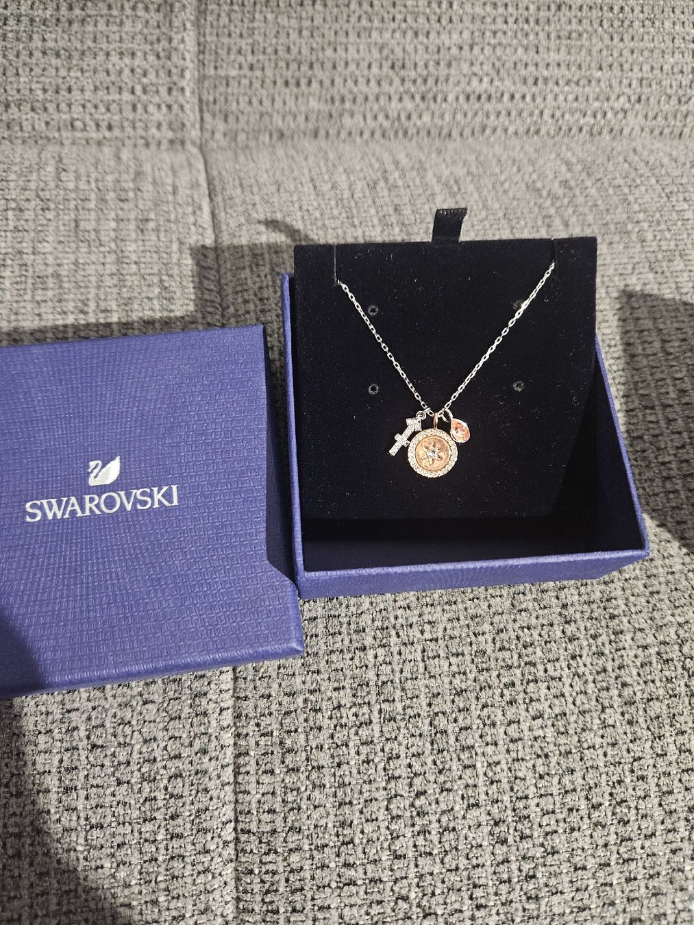 Swarovski Ketten: collier swarovski – Neu (gemäss Beschreibung) aus Savigny von vei_8t66 2