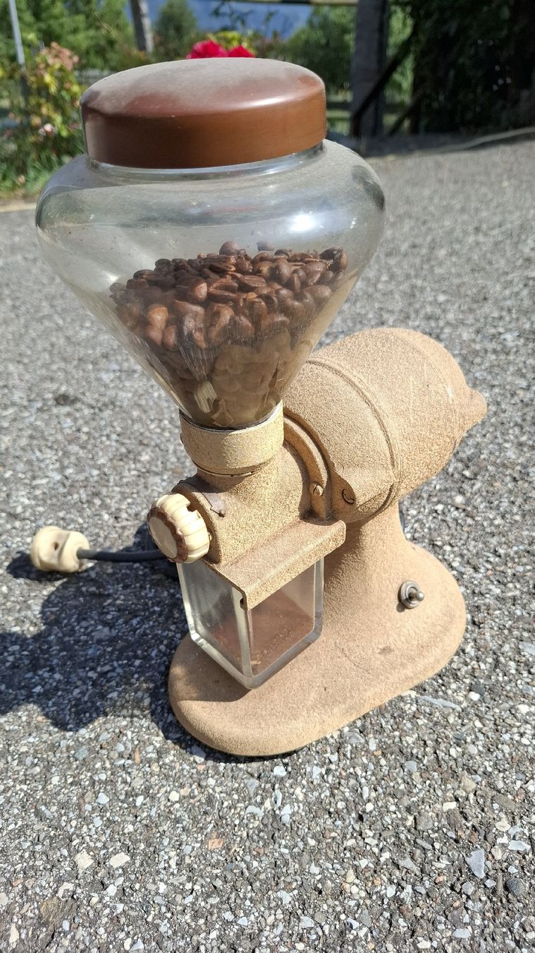Macchine per caffè & Macchine per espresso: macina caffe vintage – Usato da Pura venduto da 58a_8kxp
