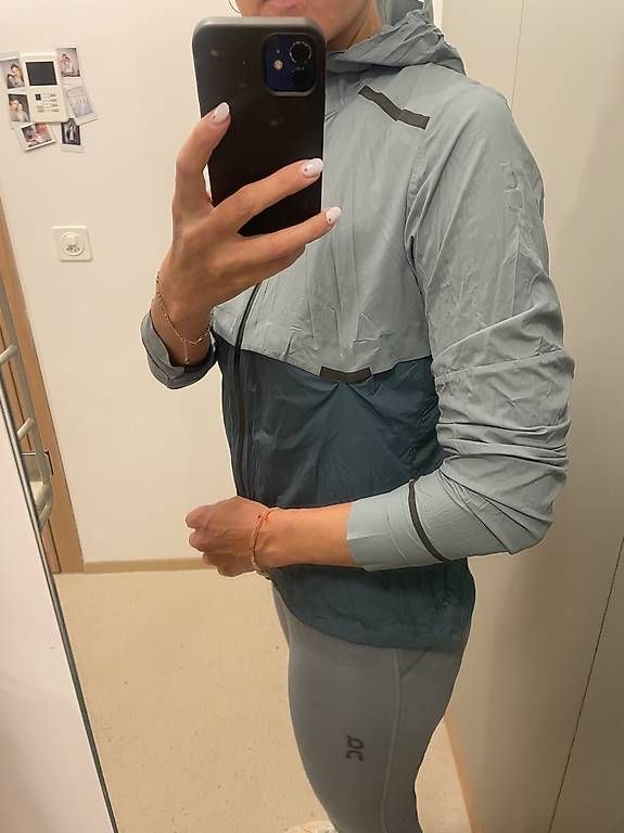 Jacken: On - Weather Jacket – Gebraucht aus Zürich von Kathikap 1