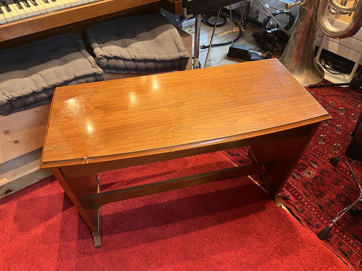 Hammond Instruments de musique: Original Hammond Orgelbank, ca. 1965 – D'occasion à Effretikon par Krizflew