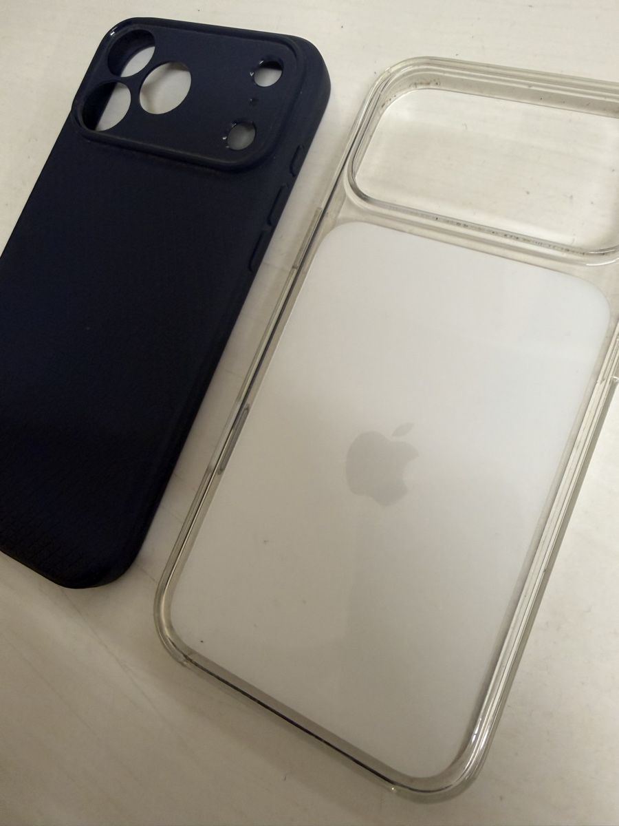 Apple Coques & Protection écran: Ipohne Pro max handyhüllen  – Neuf (Voir description) à Zürich par papaplatte 1