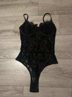 Body noir en dentelle