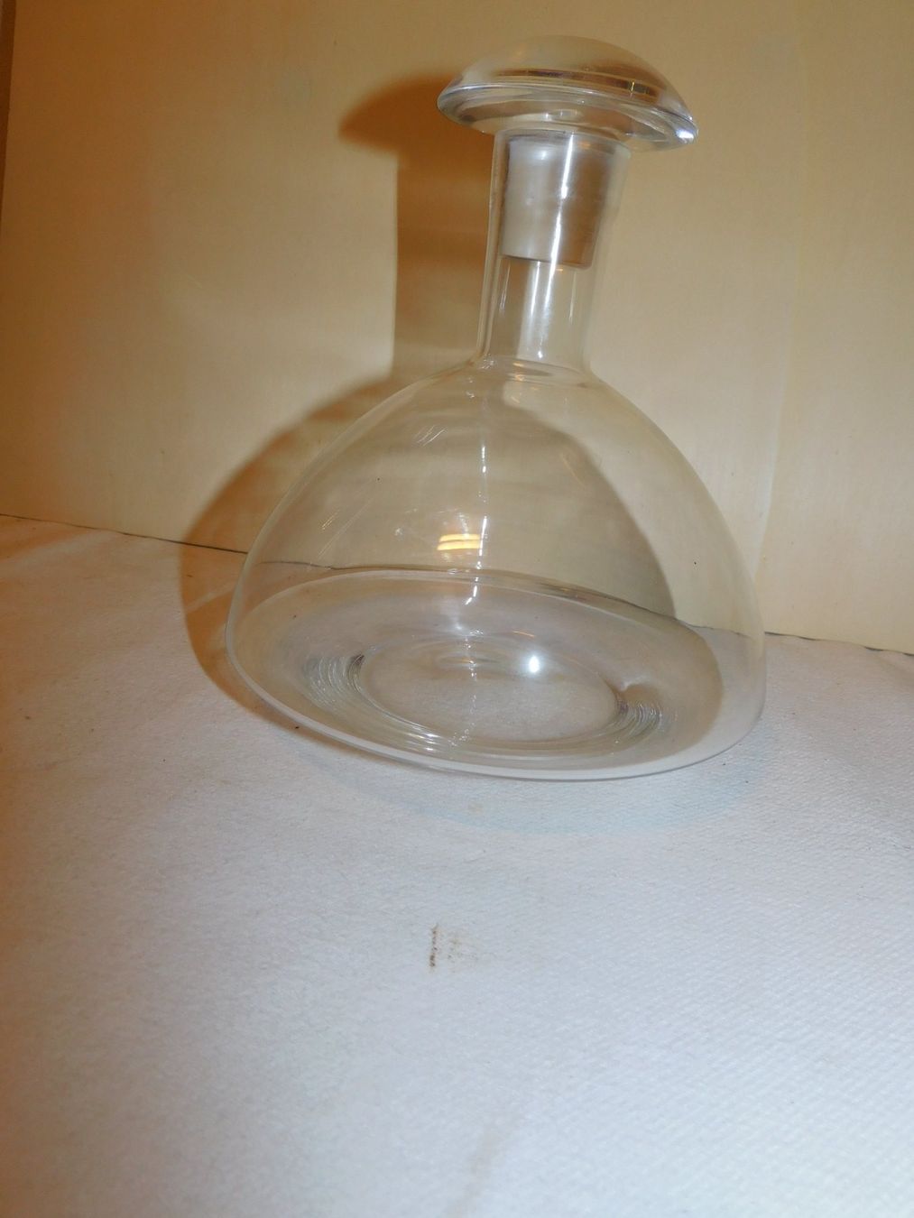 Caraffe: Elegante Glaskaraffe mit Stopfen, Vintage – Usato da sursee venduto da trilli-tralli 1