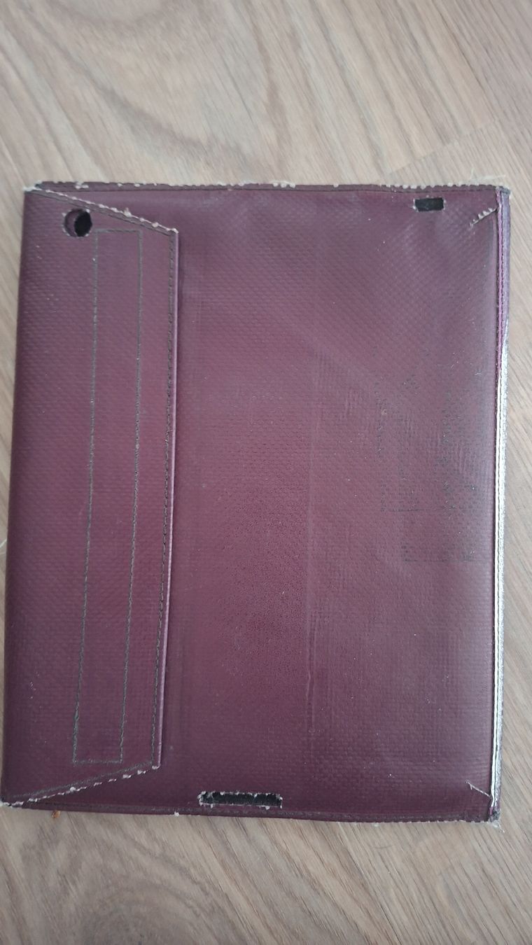 Freitag Covers & Taschen: iPad 2 Hülle Freitag – Gebraucht aus Emmenbrücke von Wildboy75 1