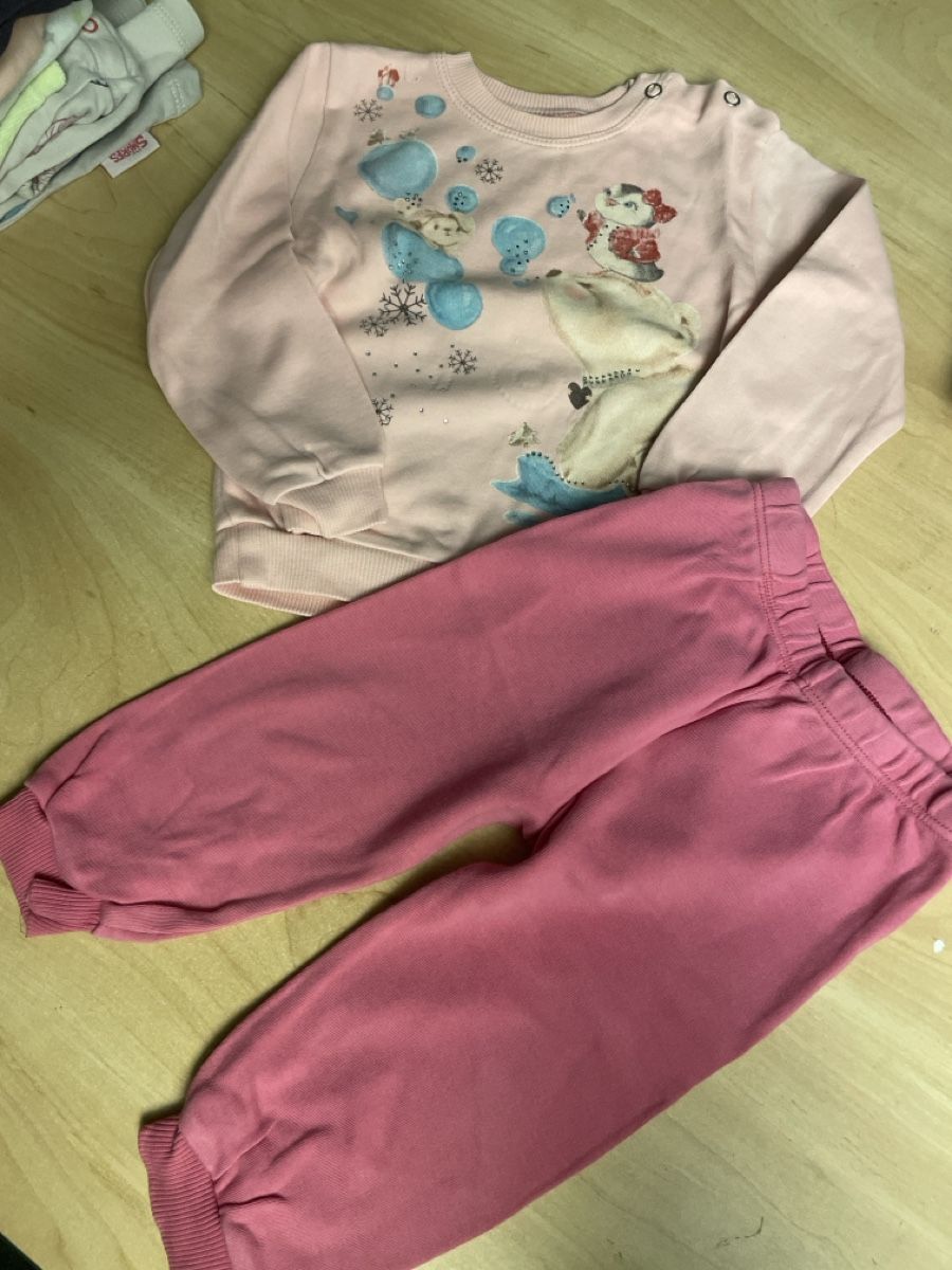 Pigiama & Simili: Set Pyjama Pullover und Hose rosa Gr.86 neuwertig – Nuovo (secondo la descrizione) da Obergerlafingen venduto da cabo4
