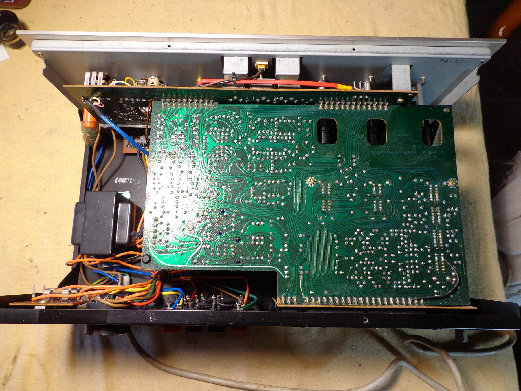 Marantz Amplificatori: Marantz Model 3250 Control Stereo Console Vorverstärker – Usato da Ligornetto venduto da Faffarel 7